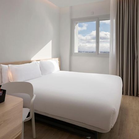 B&B Hotel Madrid Carabanchel Екстериор снимка