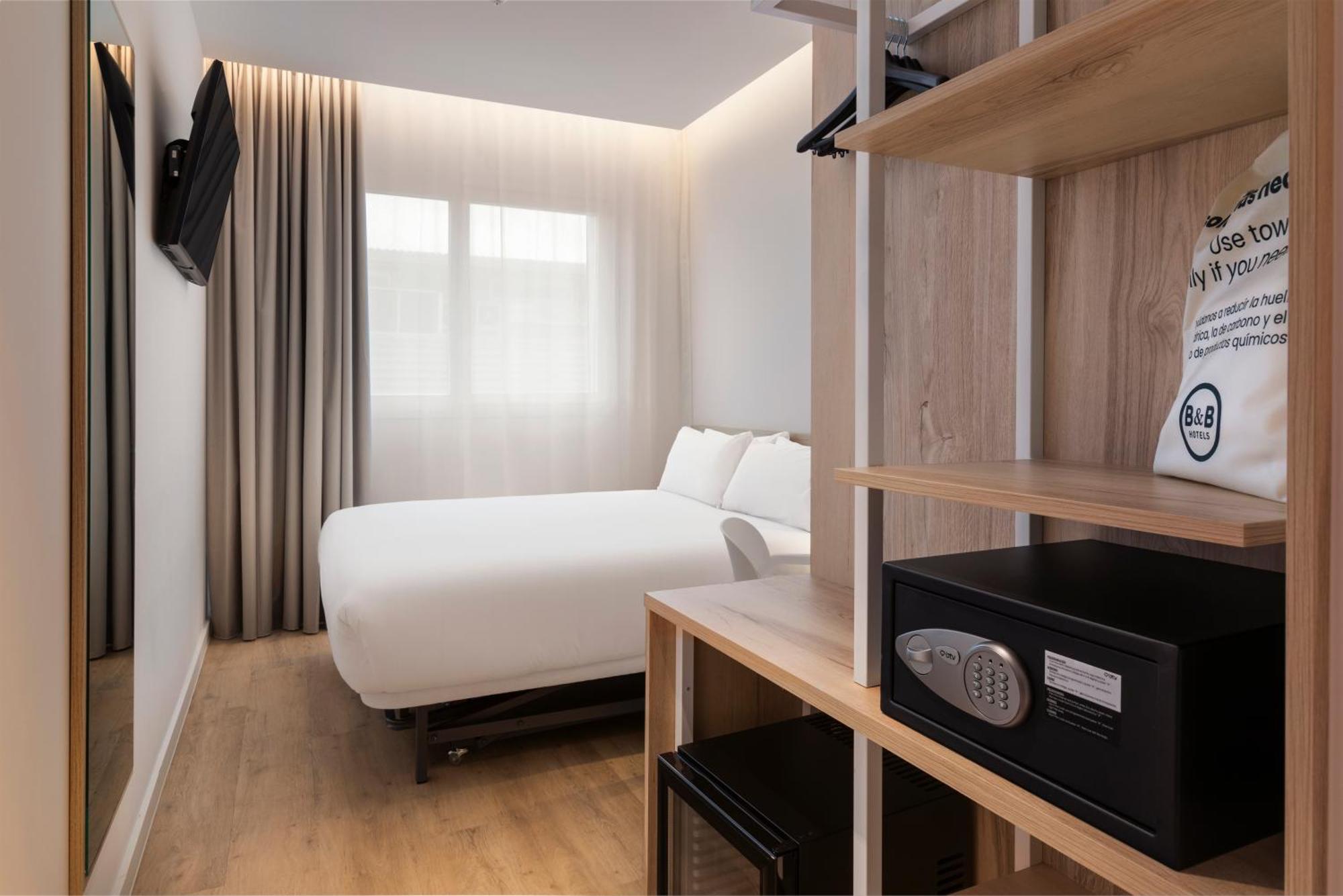 B&B Hotel Madrid Carabanchel Екстериор снимка