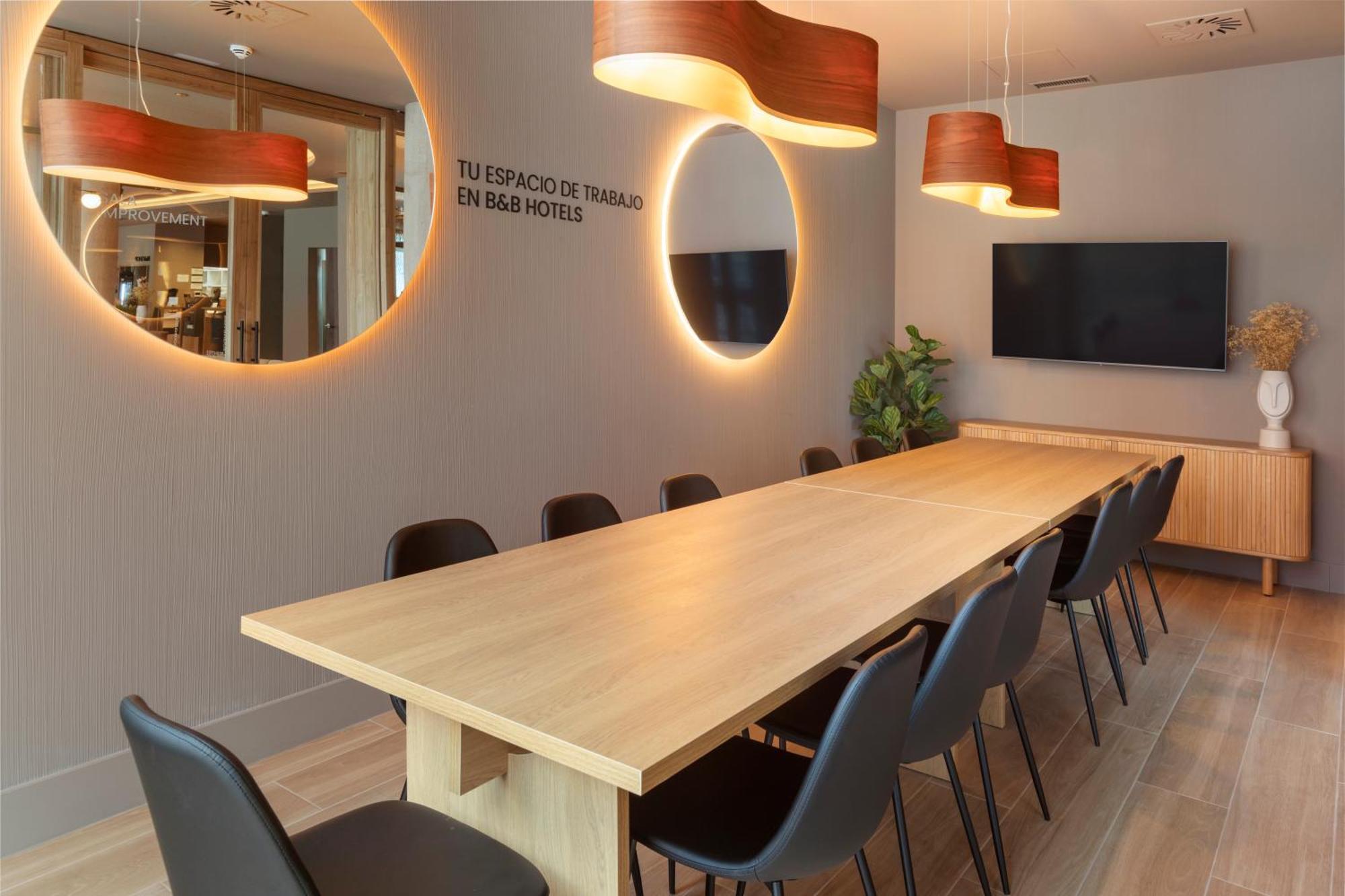 B&B Hotel Madrid Carabanchel Екстериор снимка